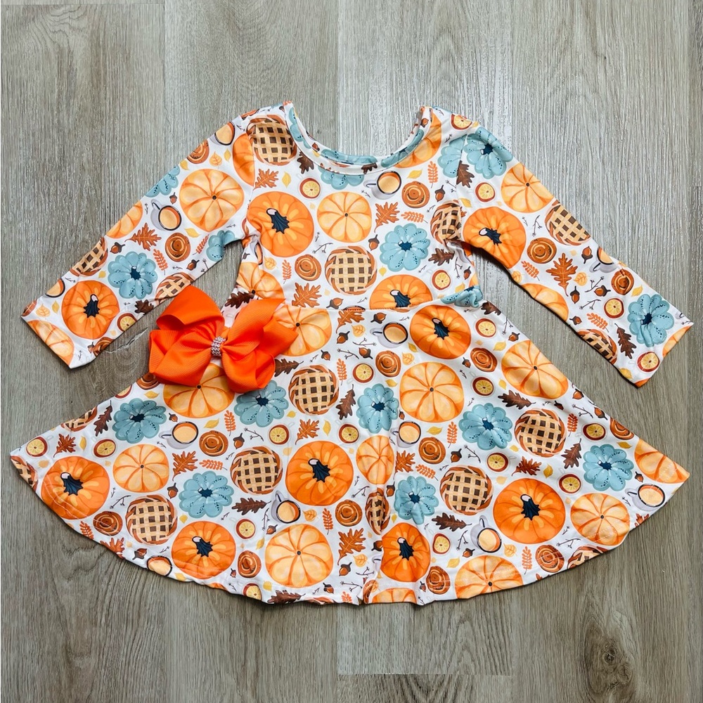 Girls Thanksgiving Twirl Dress with Matching Bow (new)